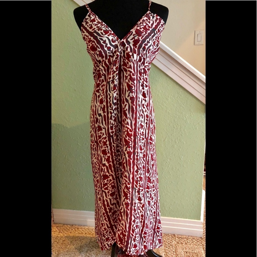 Adorable maxi dress sz Med